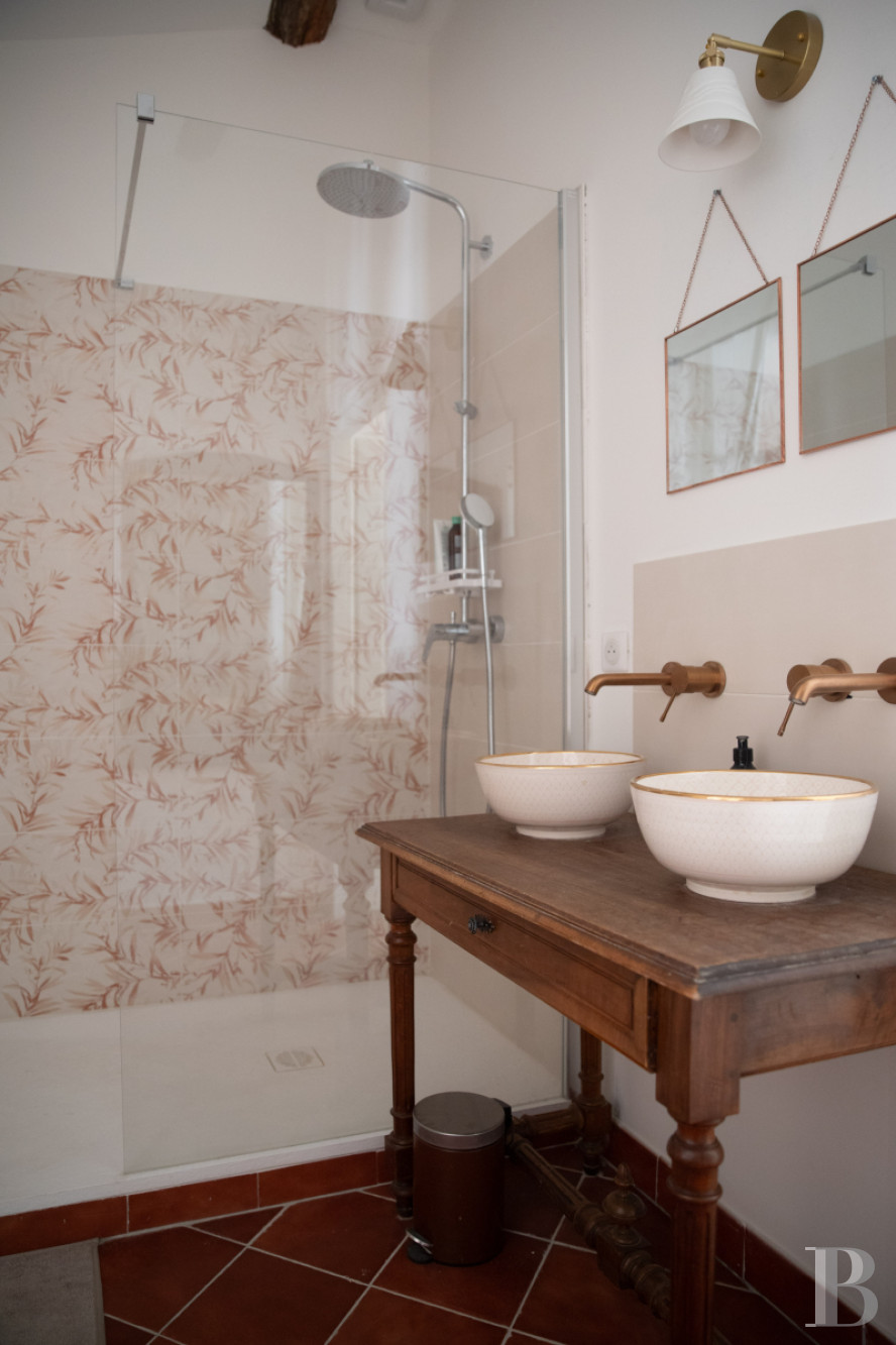 A family home with a garden in the village of Alleins, between Cavaillon and Salon-de-Provence - photo  n°52